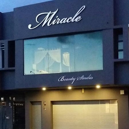 Miracle Suite Ipoh Zewnętrze zdjęcie